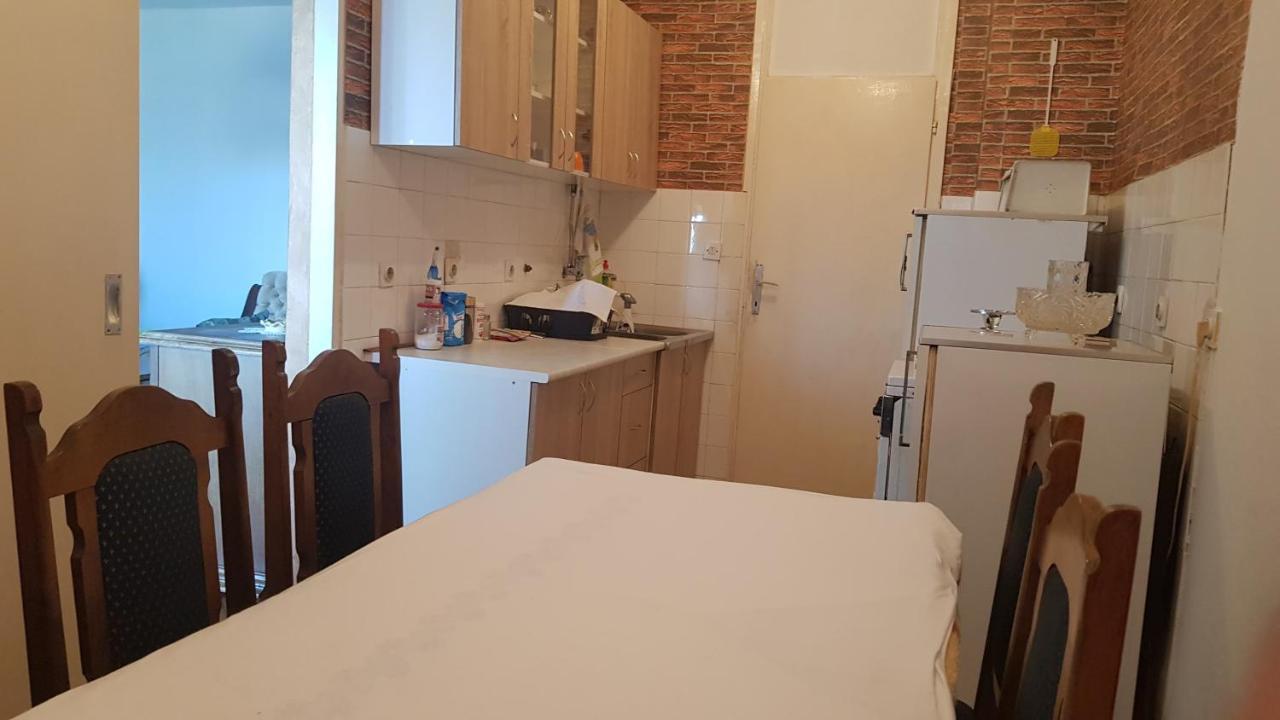 Baston Rent Apartman Podgorica Kültér fotó