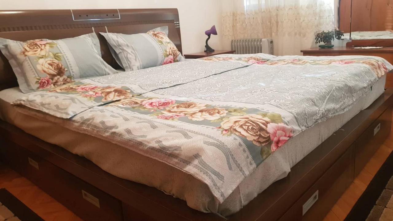 Baston Rent Apartman Podgorica Kültér fotó